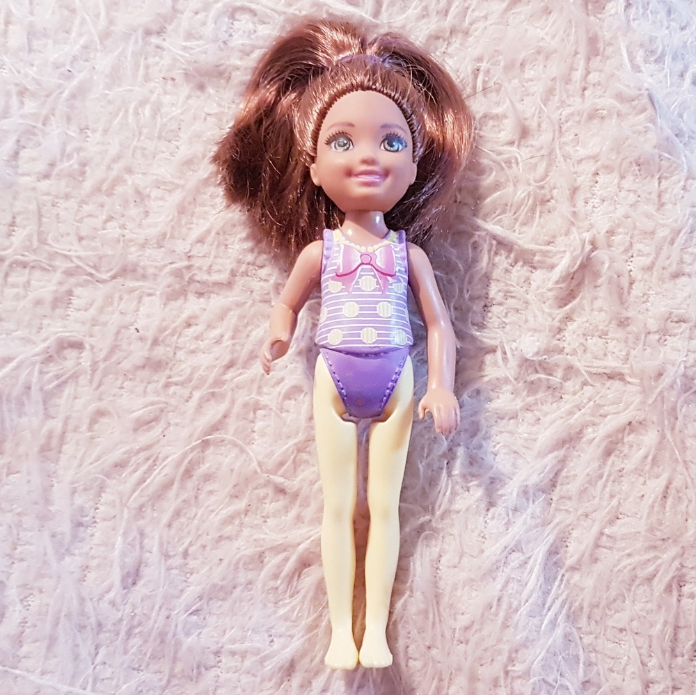 Chelsea Club and Friends Auburn Chelsea Doll Green Eyes Purple Yellow Clothes